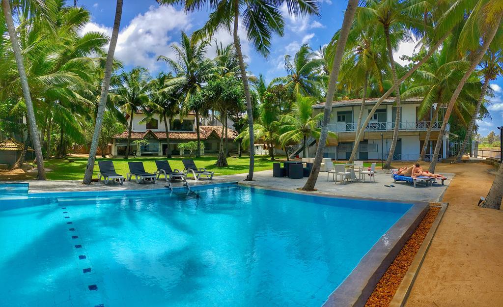 Amor Beach Унаватуна Екстер'єр фото